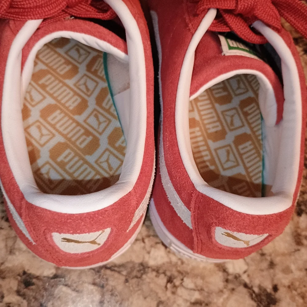 🔥 Puma Vintage‎ Classic Red Suede Sneakers | Women's Size 6 🐾 - Picture 6 of 10